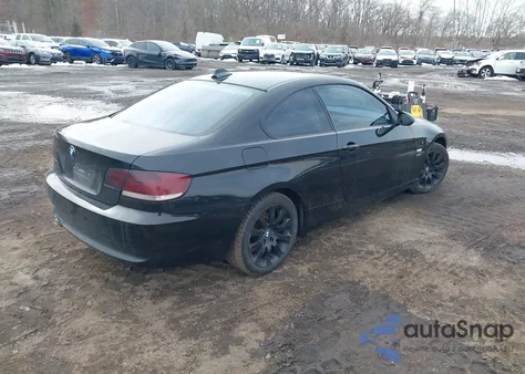 2008 BMW 328Xi z USA, uszkodzony, nr VIN WBAWV53548P078667